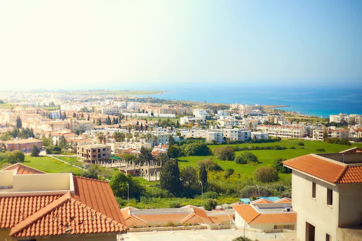 Townhouse Smile - Paphos