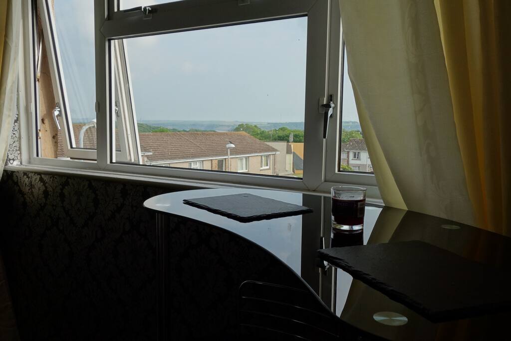 standing breakfast bar looking over the view