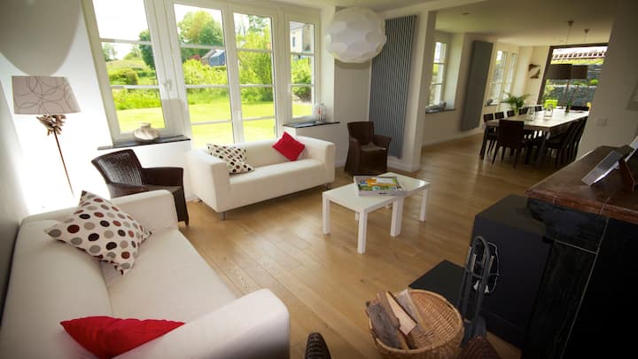 Presbytère Rénové - Gîte 12p - Bastogne - Ardennes - Bastogne