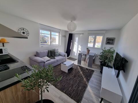 Nice studio half way between nature and city