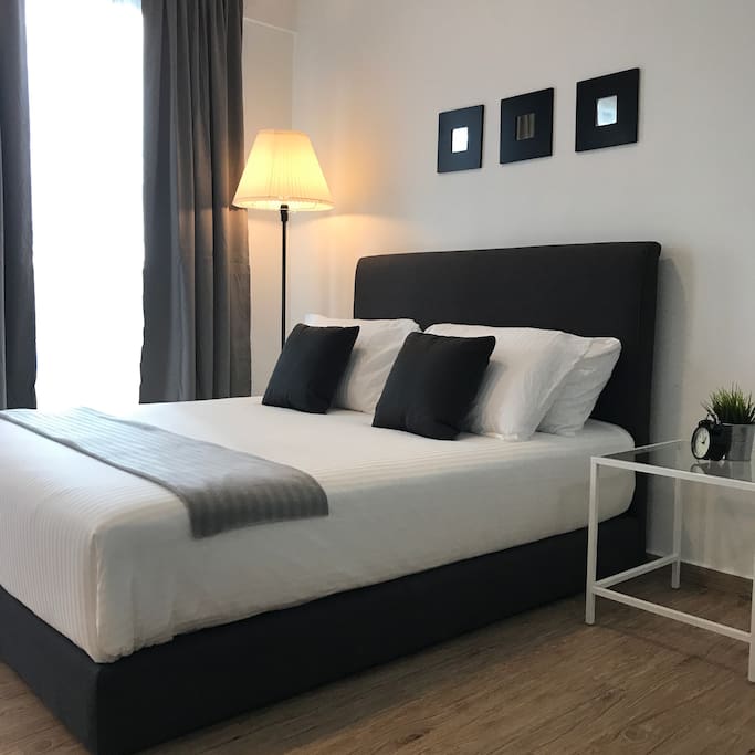 Queen Size Bed with Quality Comfortable Mattress