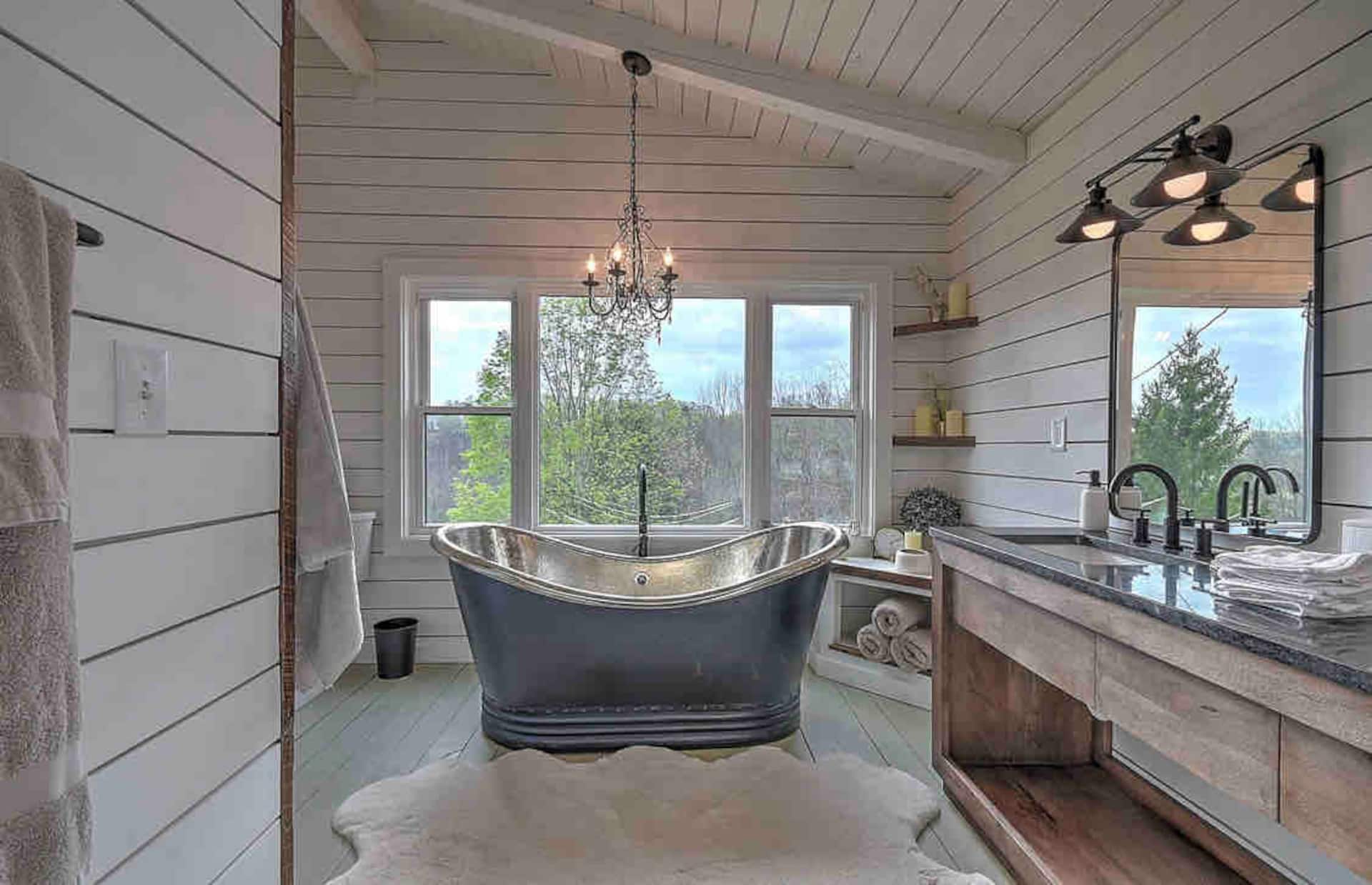 Fluffy Bottom Farm’s Serenity Cabin