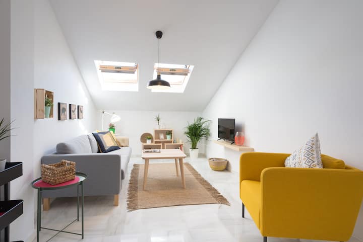 ร้านเสริมสวย/ห้องนั่งเล่น 