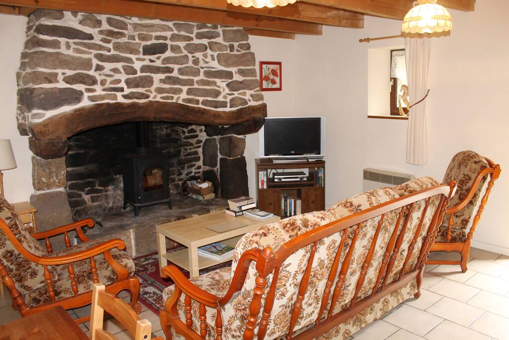 Lounge and Fireplace