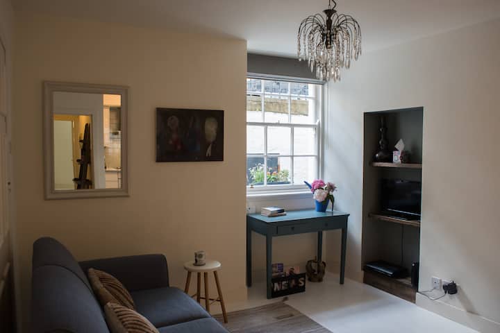 Luxury West End Boutique Apartment - Edinburgh