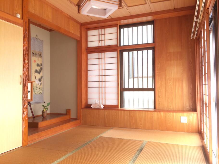 Tatami room