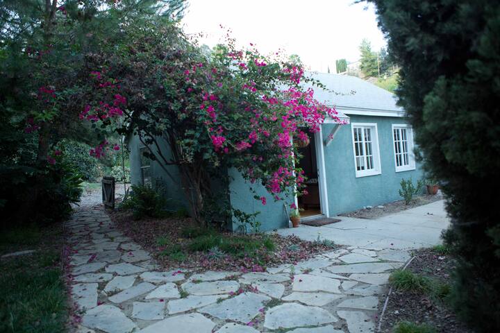 2 houses with pool, hot tub and sauna! gallery image 3