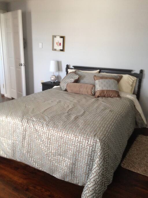 Comfortable Bedroom