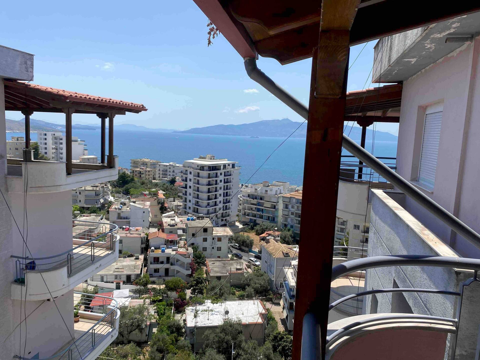 Blue Breeze Side View Apartment