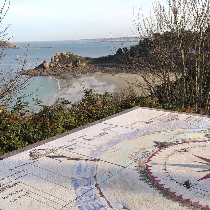VUE PLAGE DE TRESTRIGNEL