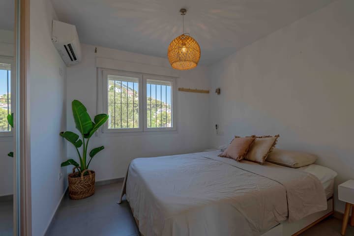 საძინებელი 1