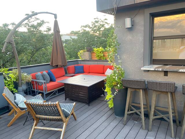 Modern 4 Story Home in LoHi with Penthouse Views gallery image 5