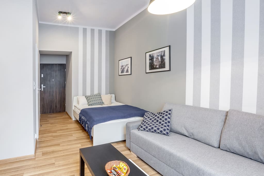 Studio right in the heart of the city