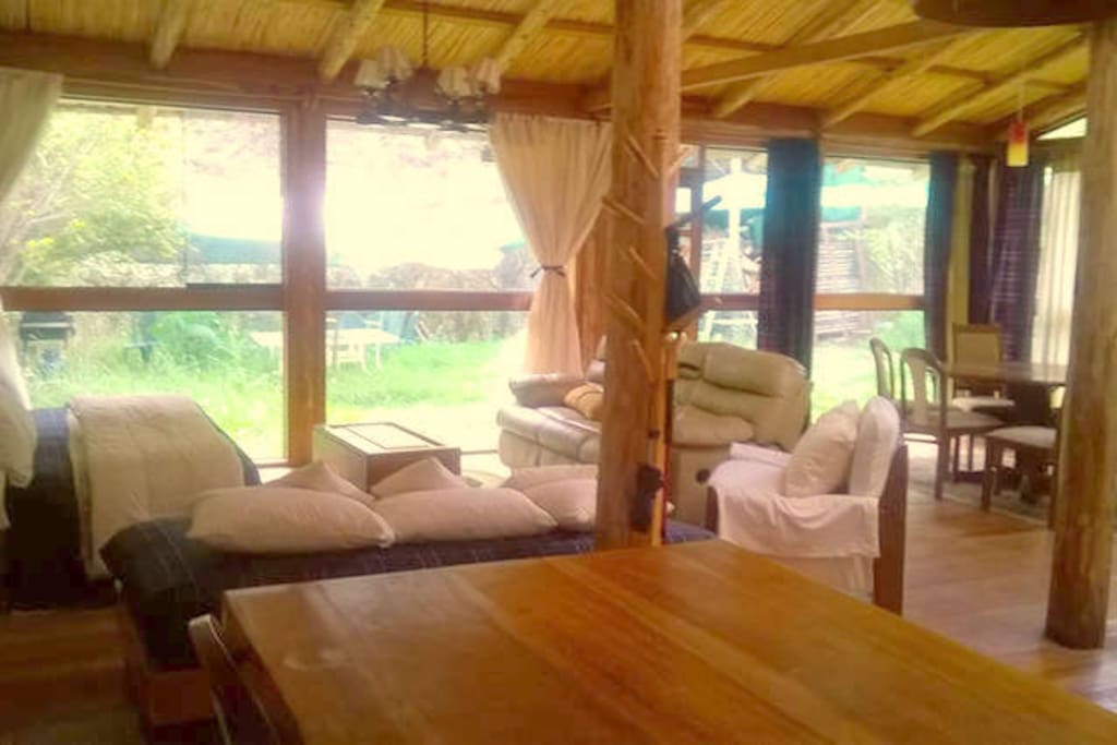 cocina, sala y comedor