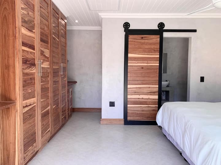 Habitaciones exteriores en suite.