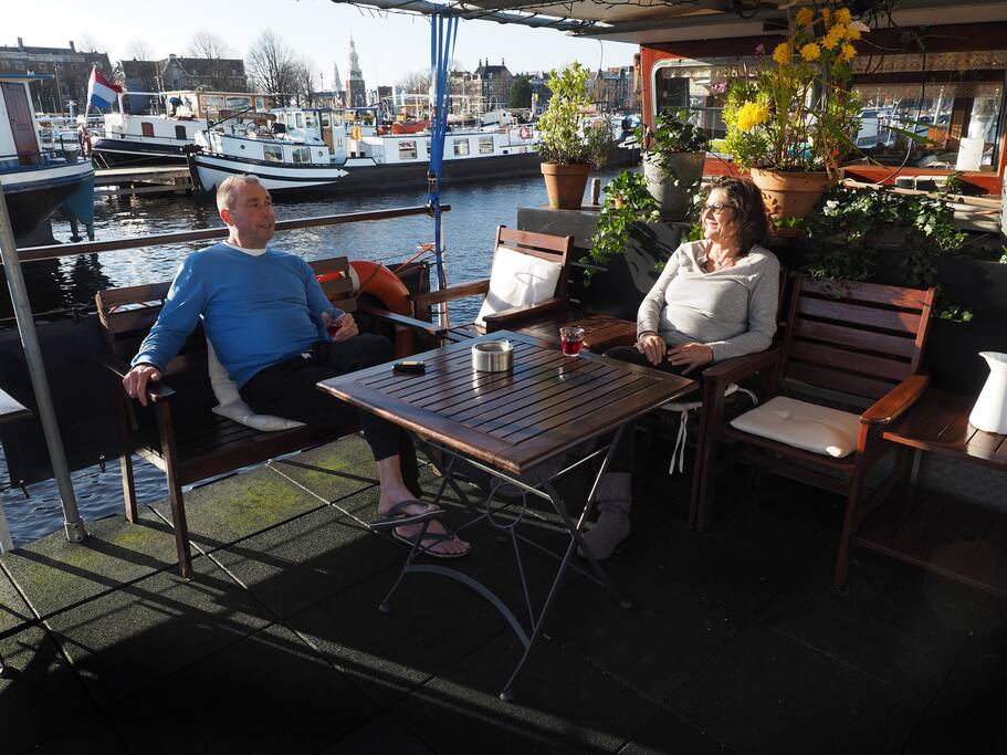 Specious Sundeck