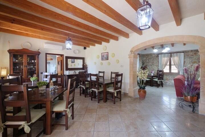 Tort, great farmhouse for 12 with private pool gallery image 5