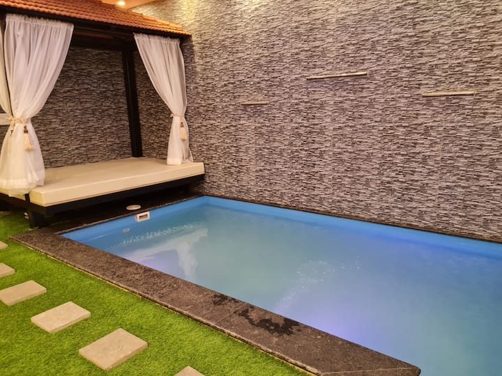 Luxury 2 Bedroom Villa With Private Indoor Pool - Goa