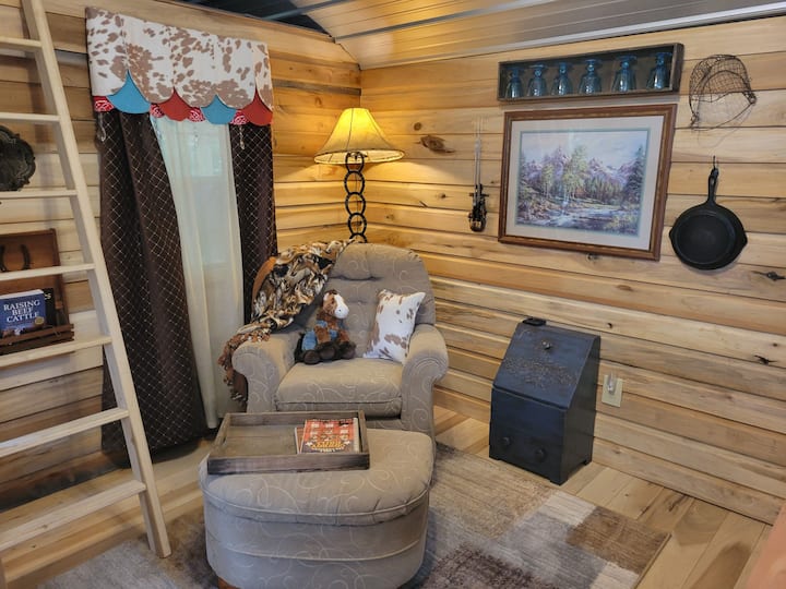 #2-magazine Featured! Quiet Western Cabin By Creek - Mousetail Landing State Park, Linden