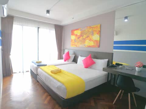 Lv39 Sunrise Seaview Condo, 1km to Gurney, 4