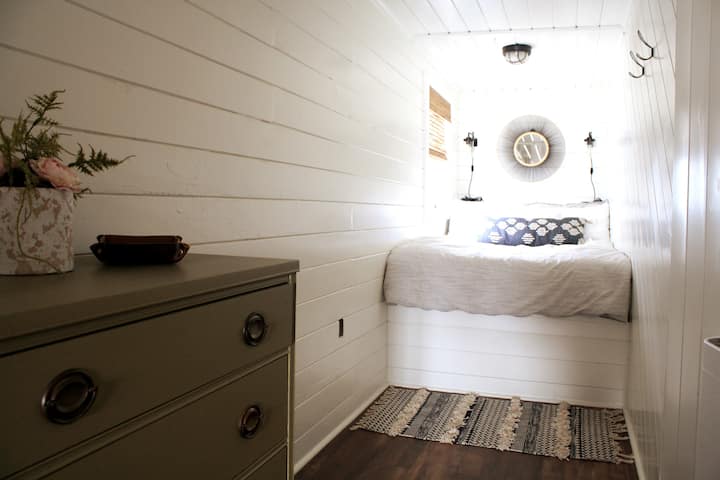 Vintage dresser for your clothes