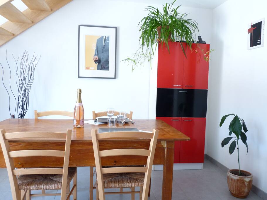 Grande table à manger