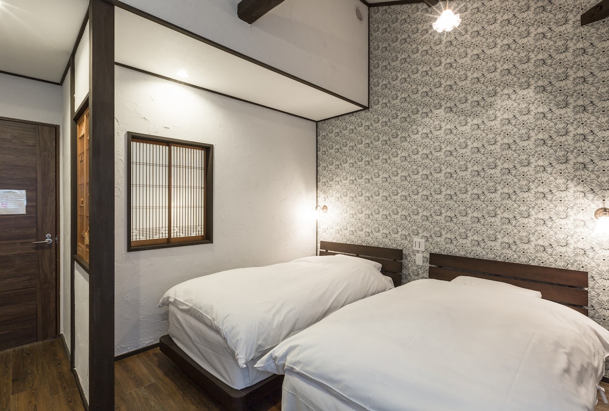 ツインベッドルーム