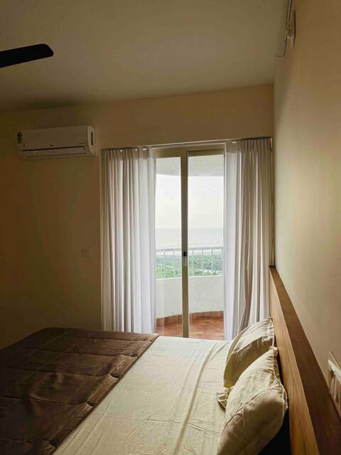 Self serviced apartment with serene beach view
