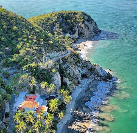 La Gloria house