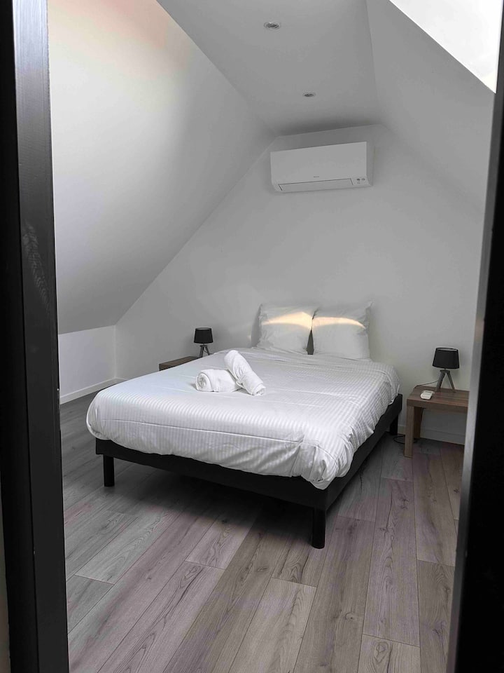 غرفة النوم 2