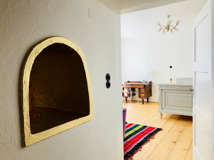 SZ 2  „თეთრი ოთახი“