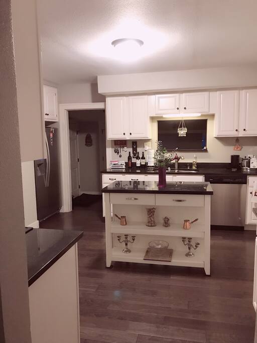 Great spacious kitchen