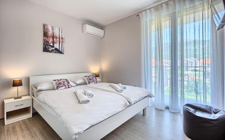 غرفة النوم 2