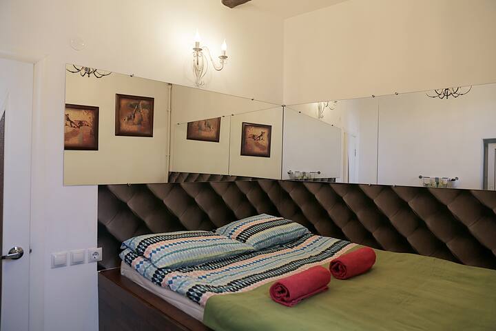 Небольшая уютная квартира в центре