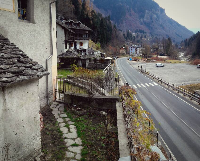 Vista dal balcone del primo piano
