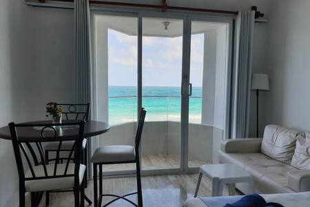 Incredible Seafront Studio