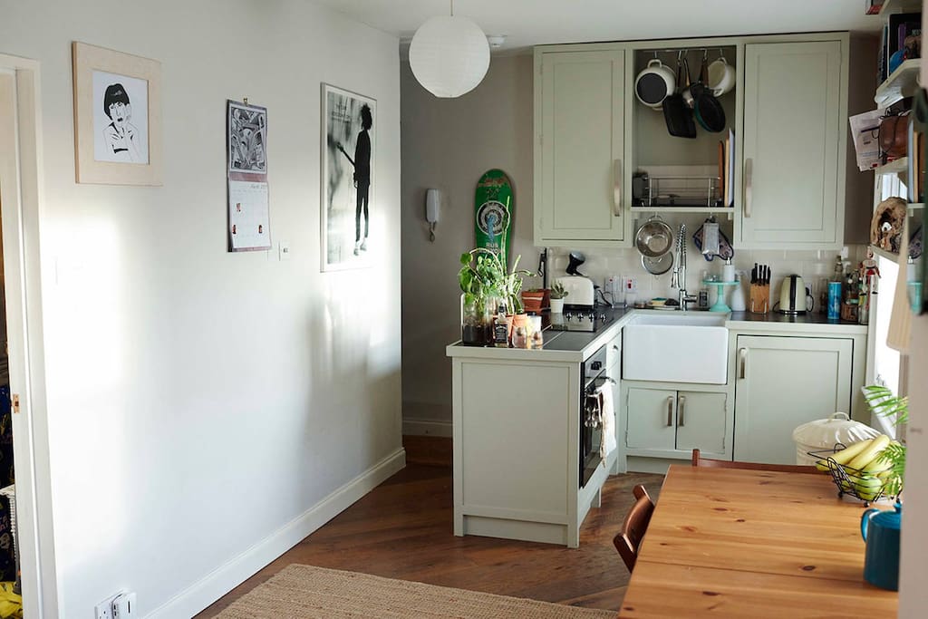 Kitchen and extendable dining table/desk