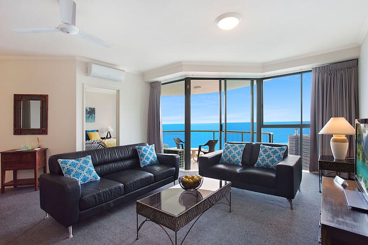 Sun City 24th Floor 1Bdm Oceanviews