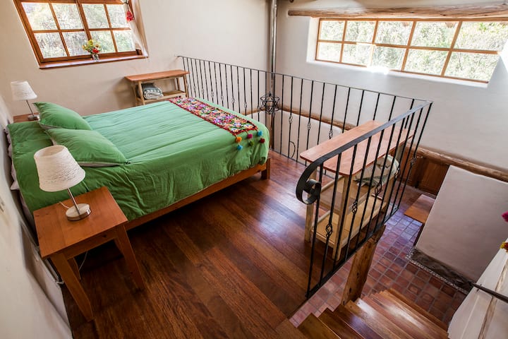La habitación principal, esta en un hermoso y amplio altillo. ¡Una maravilla despertar con estas vistas!