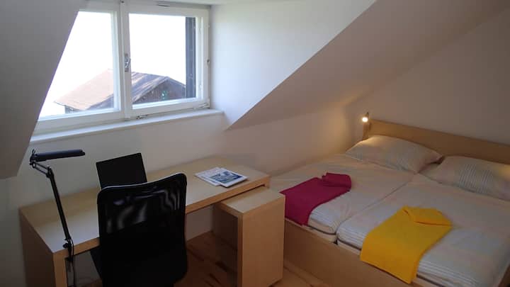 Chumba cha mara mbili upande wa ziwa sakafu ya 1