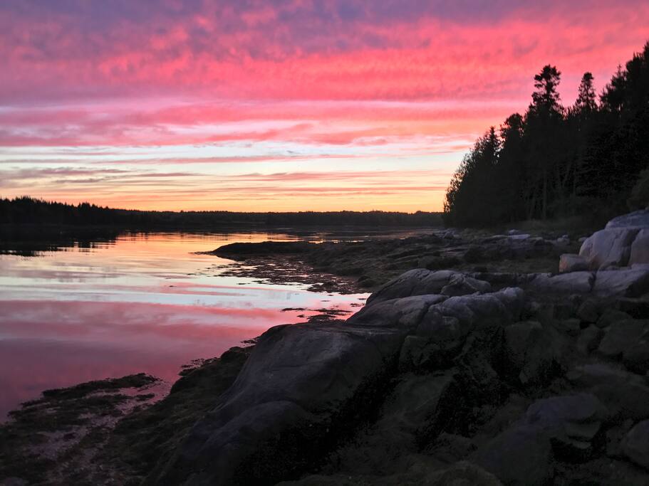 Downeast Oceanfront Retreat Chalets for Rent in Steuben, Maine