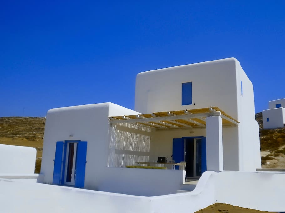 Brand New Houses & Studios - Electra Village !