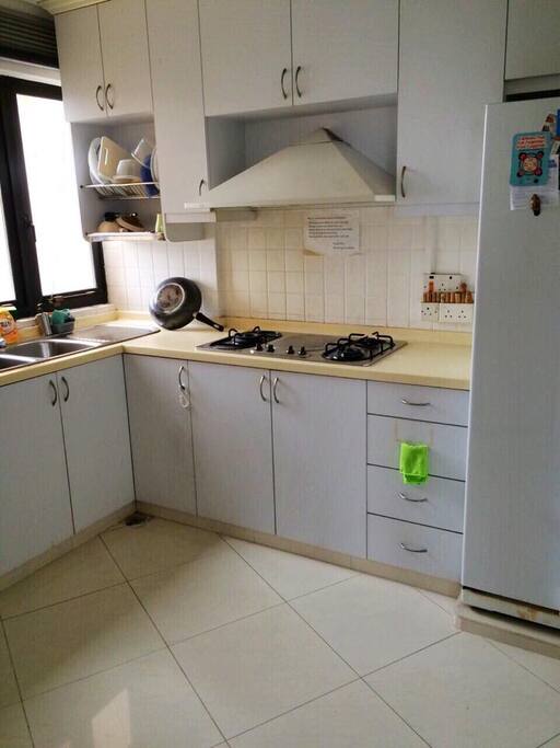 Shared kitchen with common appliances