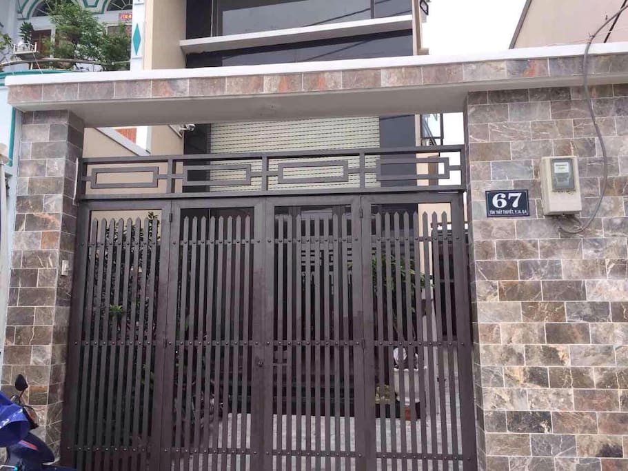 Front steel gate