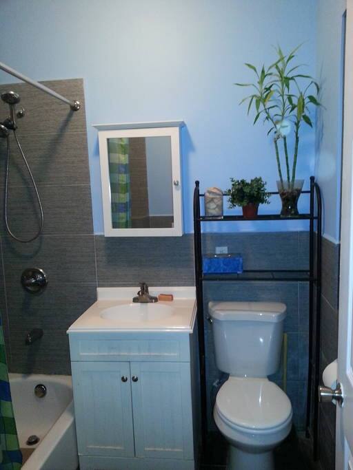 Clean spacious bathroom.