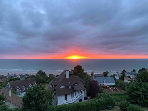 Top performing Airbnb: My little panorama of the Côte Fleurie in Benerville Sur Mer