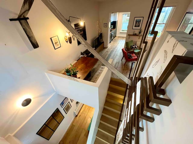 Beautiful townhouse with roof terrace & garden