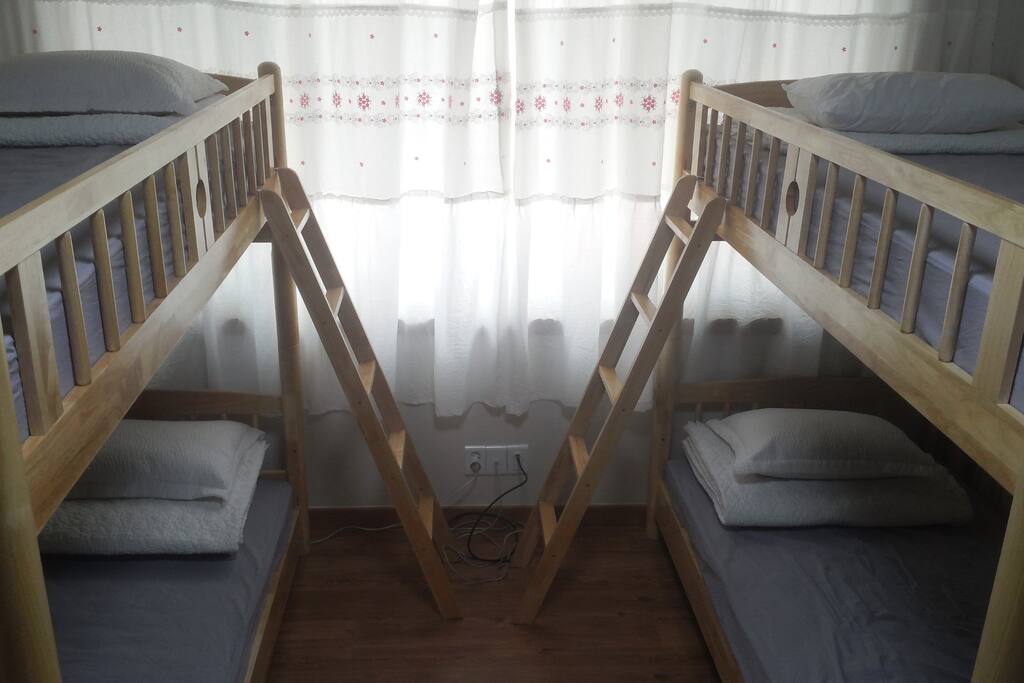 Beds for four persons