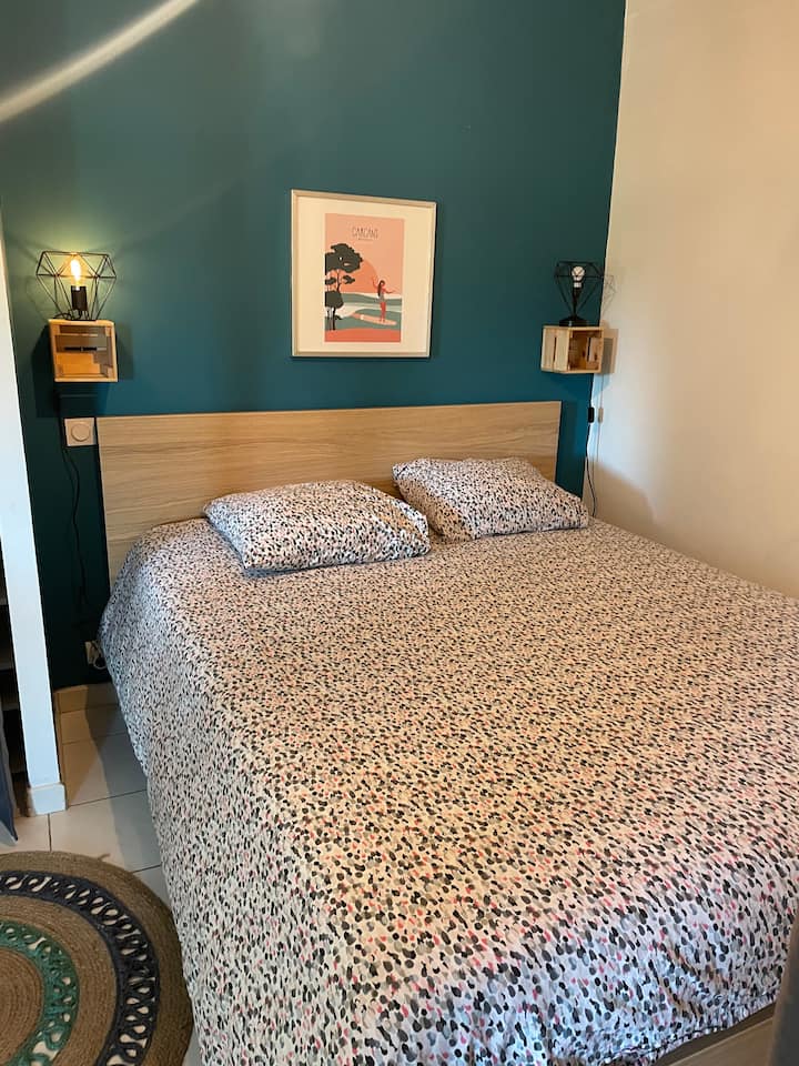 Dhoma e gjumit 1 - krevati 160