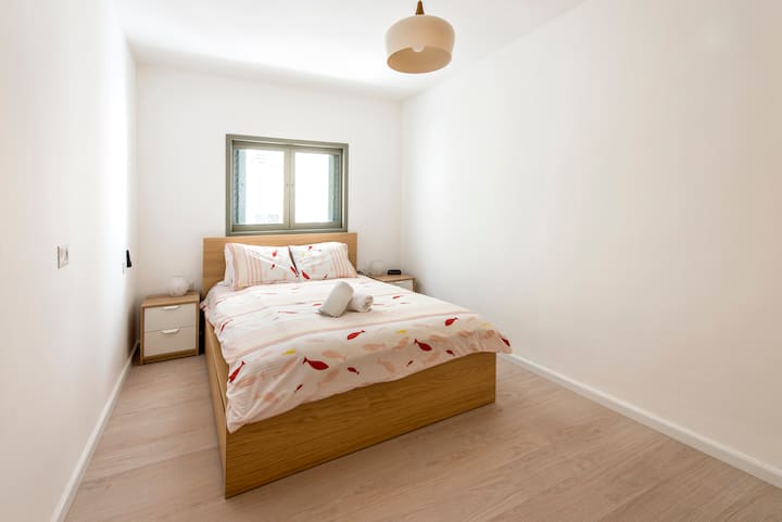 غرفة نوم 3 
سرير مزدوج 1.40 متر وخزانة ملابس